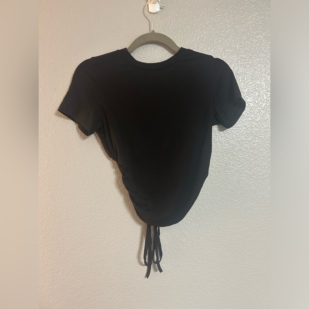 Women’s black Backless back tie crop top shirt size small